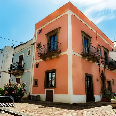 Casa Giunone *
