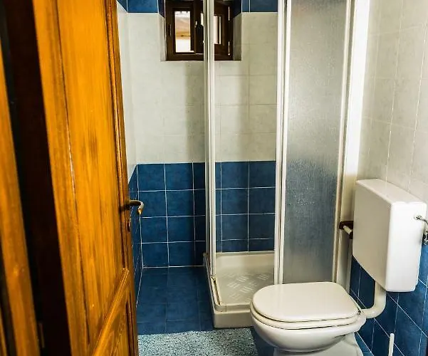 Casa Giunone * ليباري