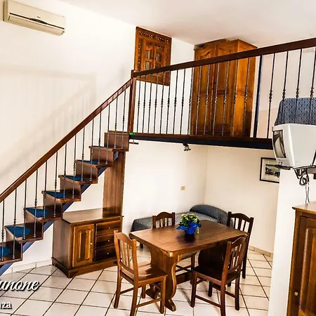 Semesterbostad Casa Giunone