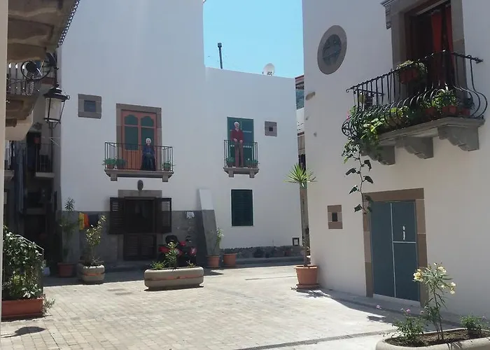 Casa Giunone Дом отдыха Липари